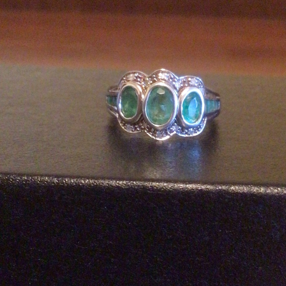 Sterling Silver Zambian Emerald & Diamond Ring